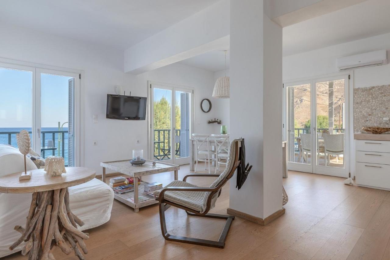 Uno Luxury Apartment With Sea View Livadia  Exterior foto