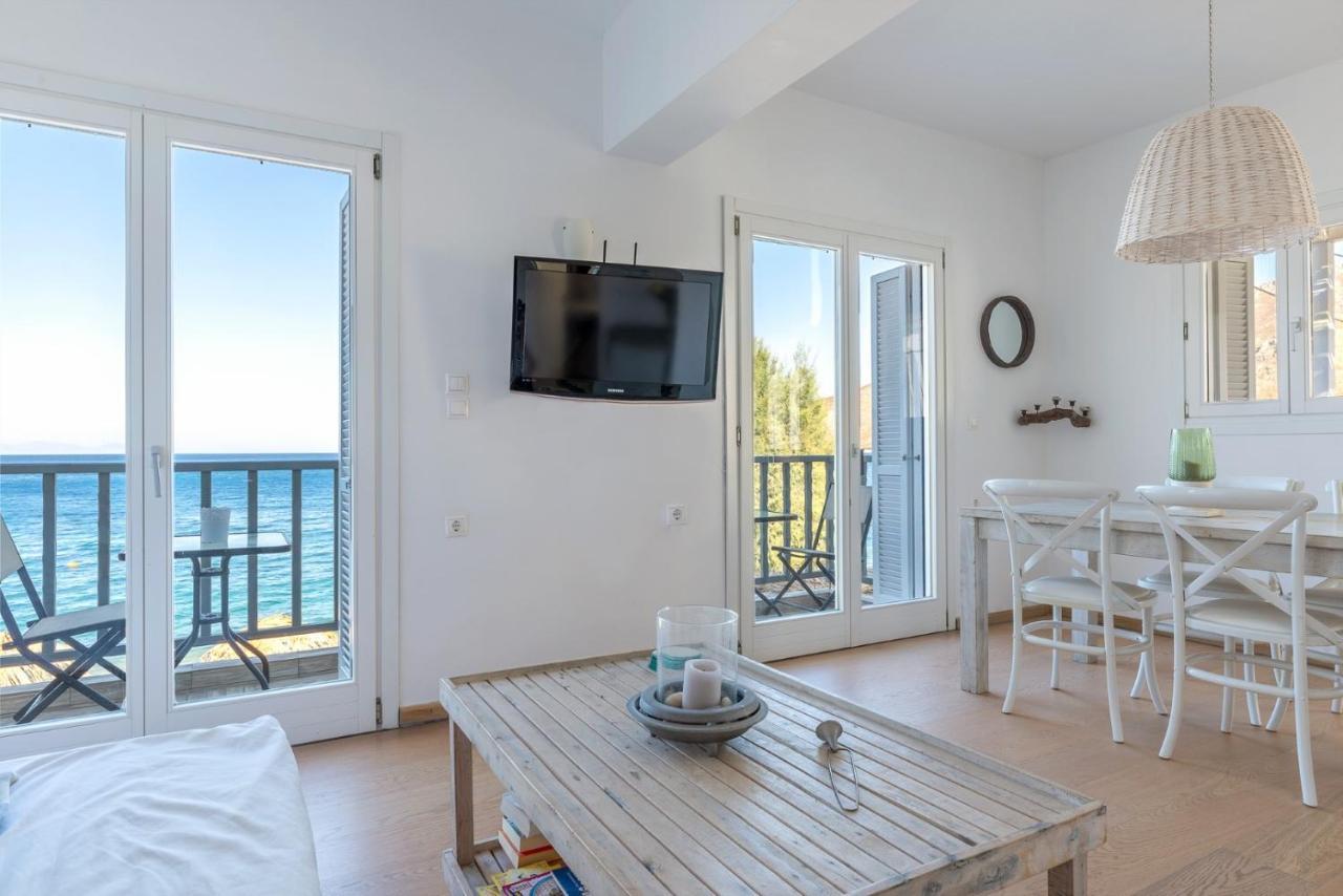 Uno Luxury Apartment With Sea View Livadia  Exterior foto